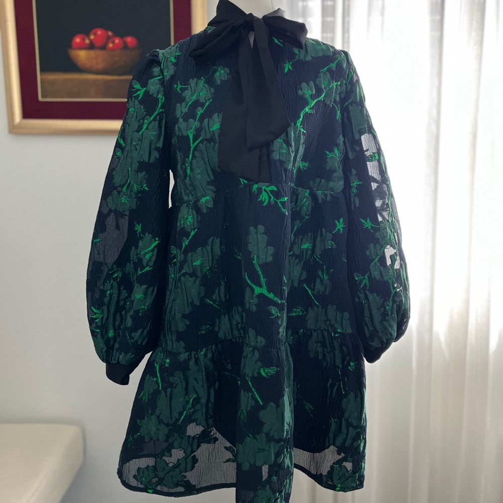 Avara Melissa Floral Brocade Short Dress